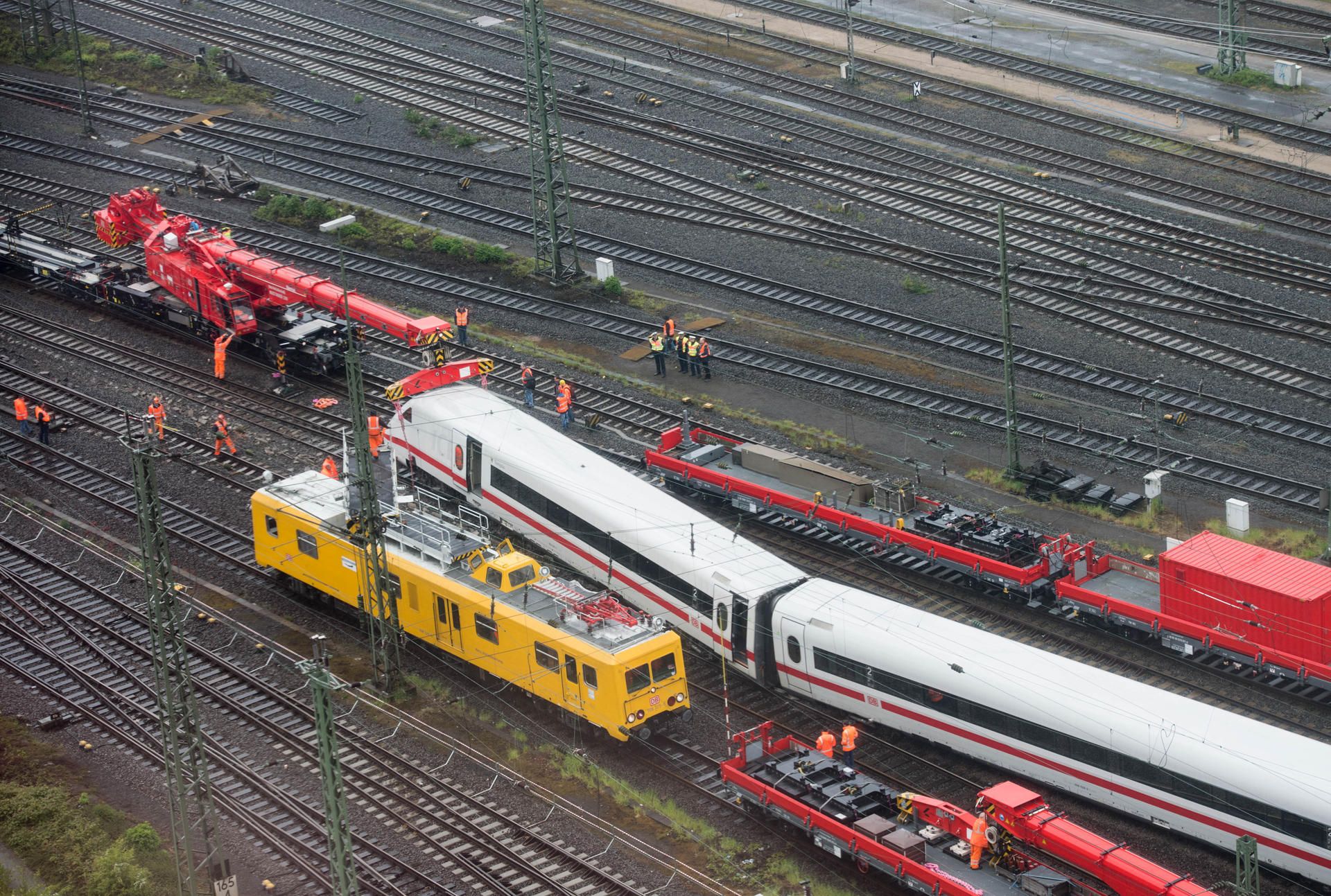 ICE Dortmund Bergung
