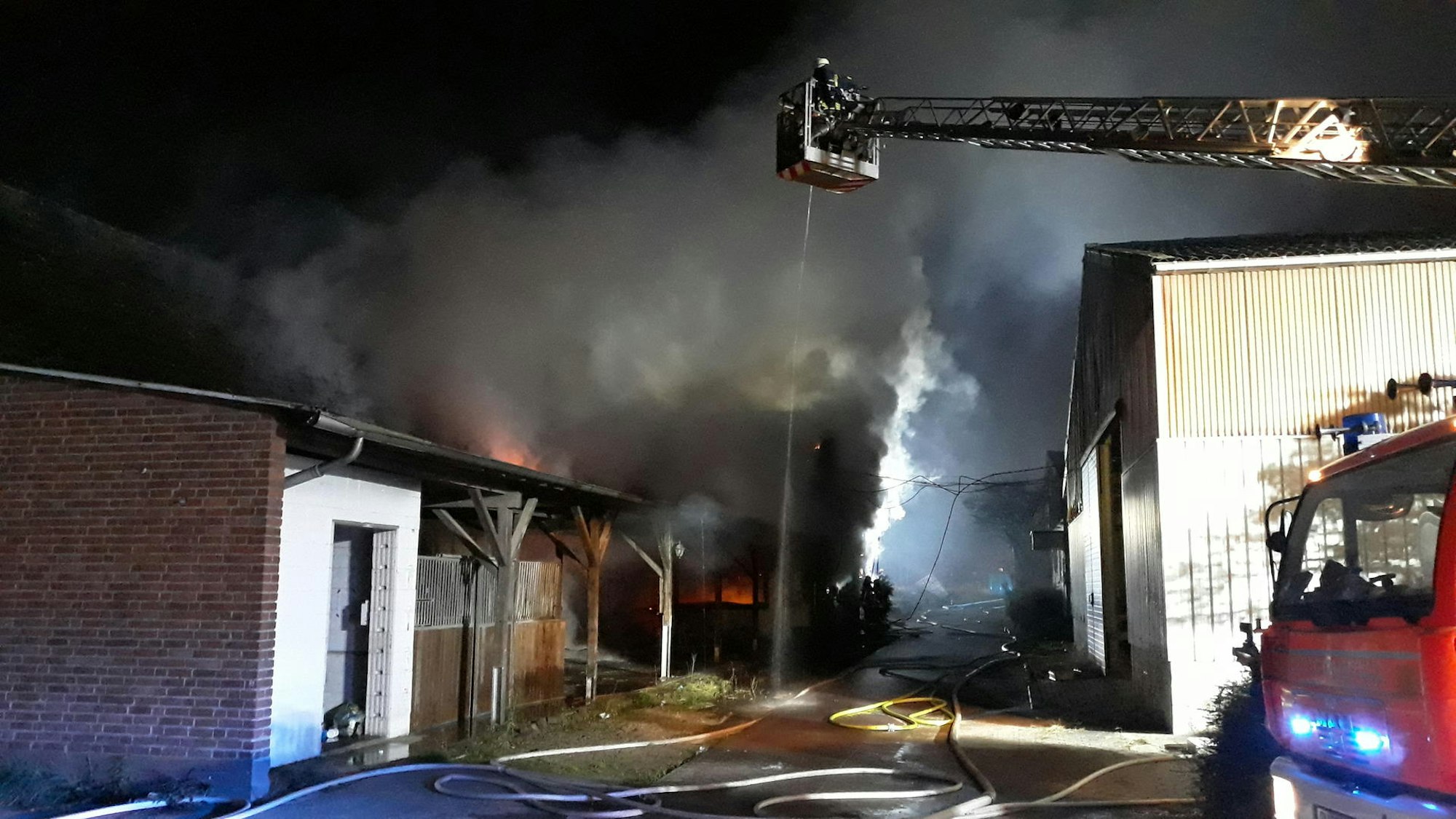 Feuer_Reitanlage_3