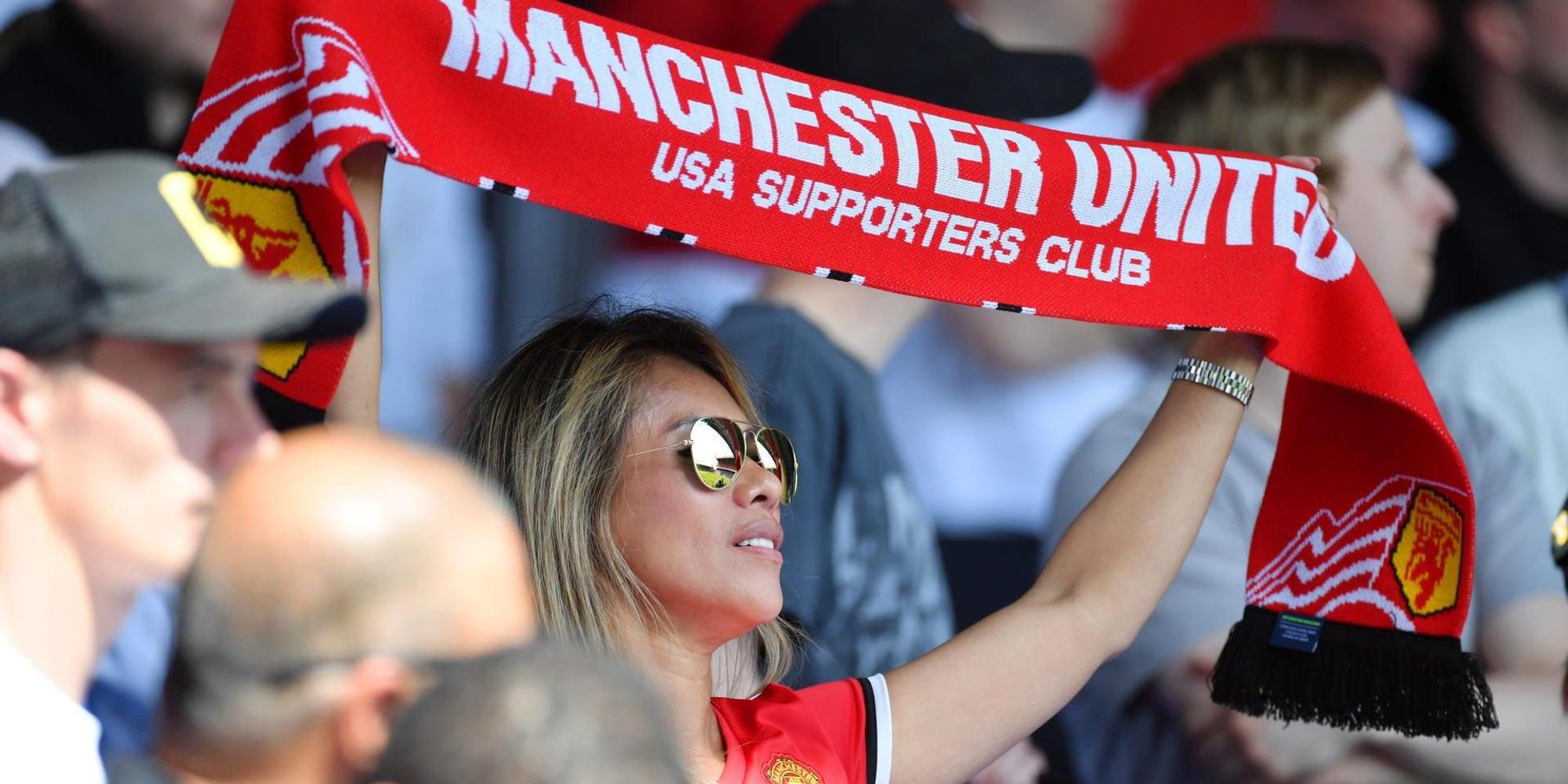 Manchester United 2505