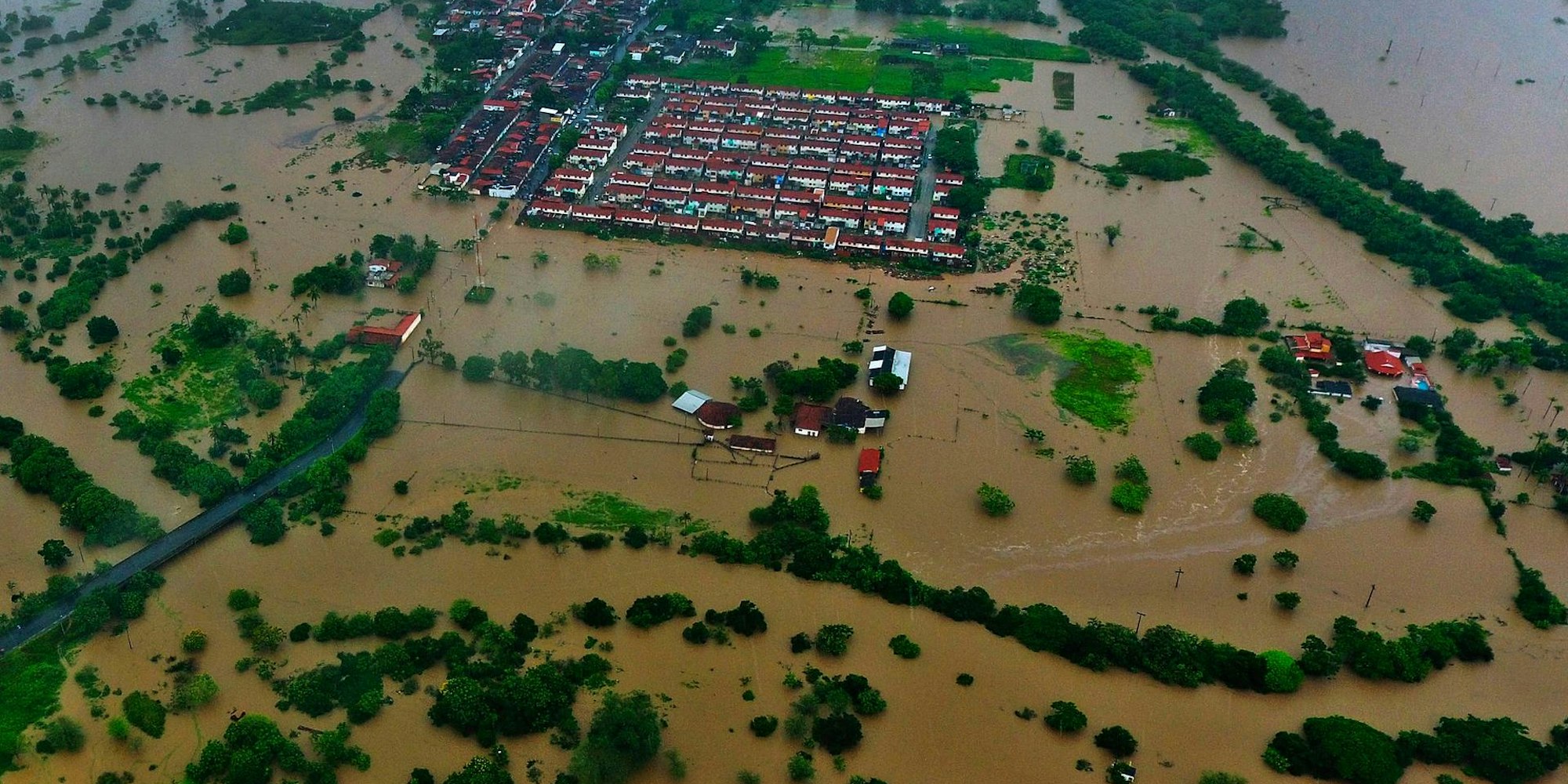 Brasilien Fluten dpa