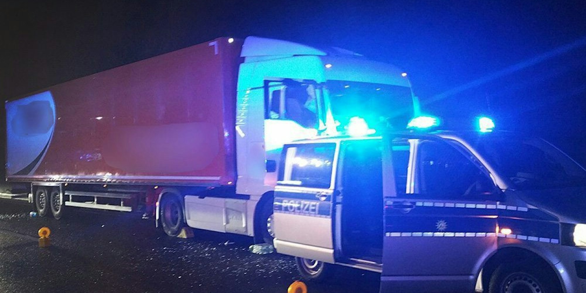 Lkw auf Autobahn gestoppt