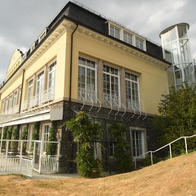 Ferdinand 30außen ecke