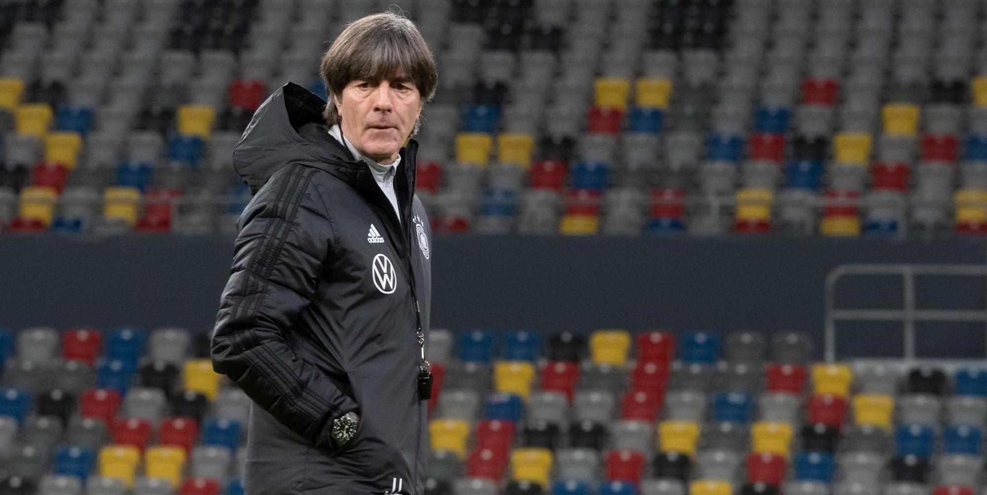 Leere Tribünen
