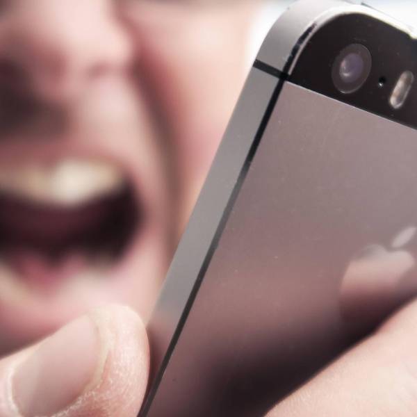 iphone_Ärger_Frust_imago