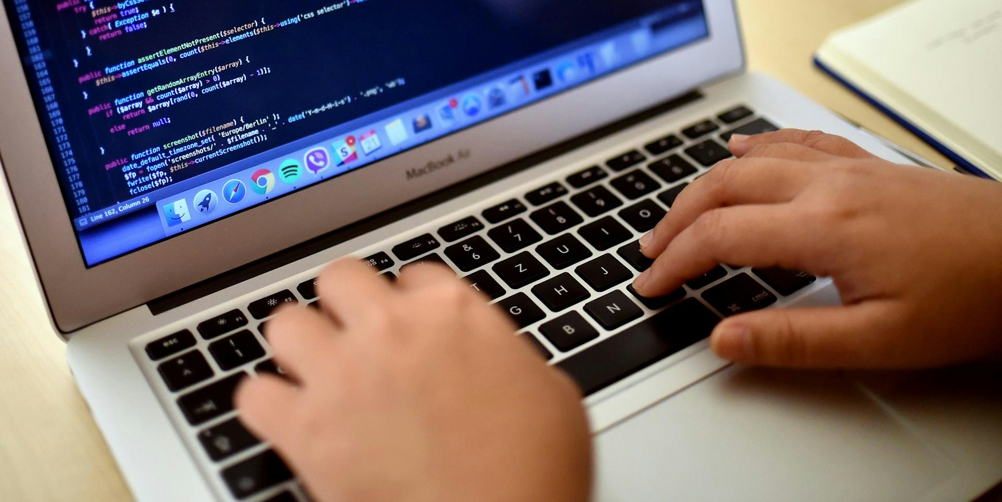 Laptop Symbol dpa 180919