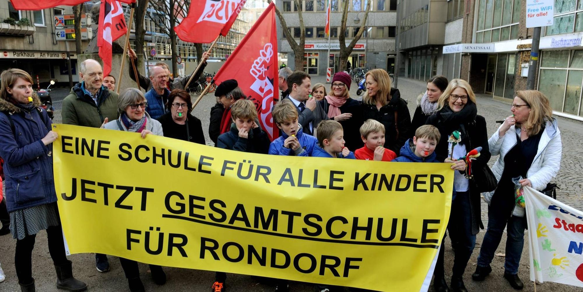Protst GEsamtschule Rondorf