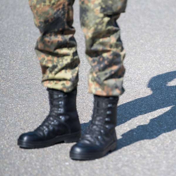 Bundeswehr Symbol dpa 180919