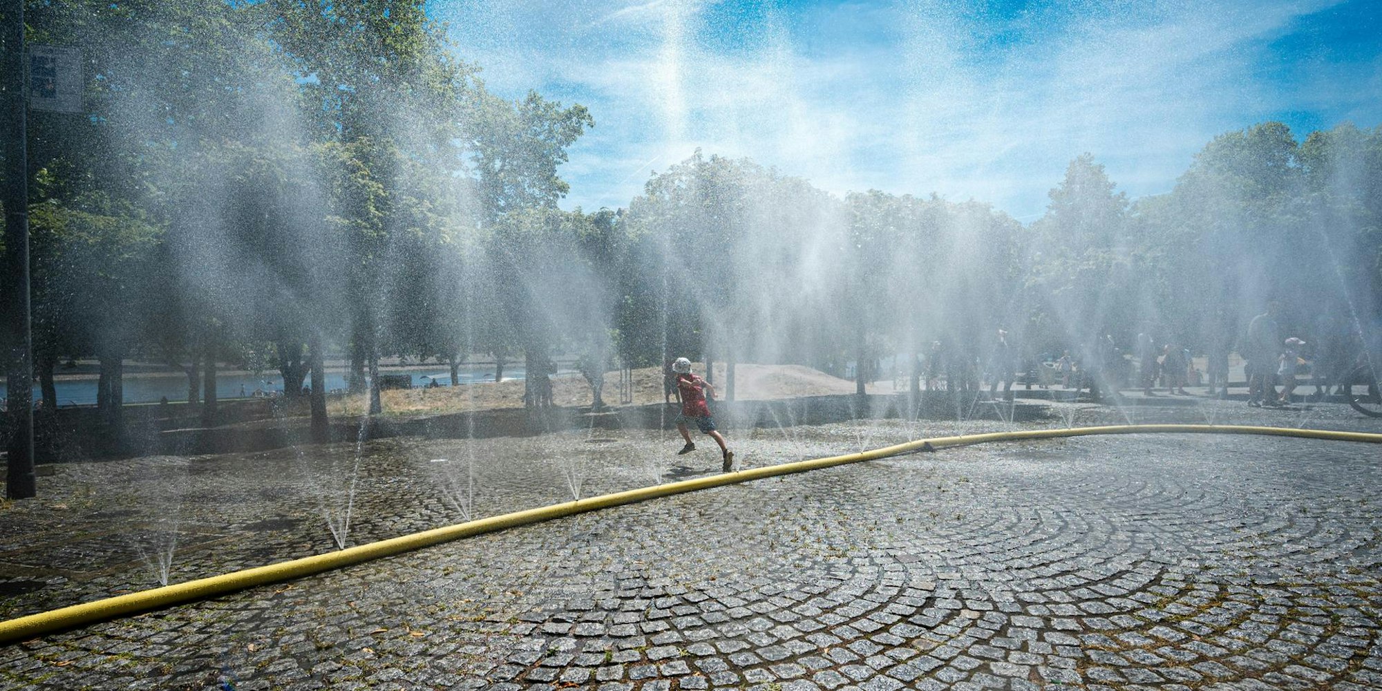 Abkühlung Wasserschläuche Köln