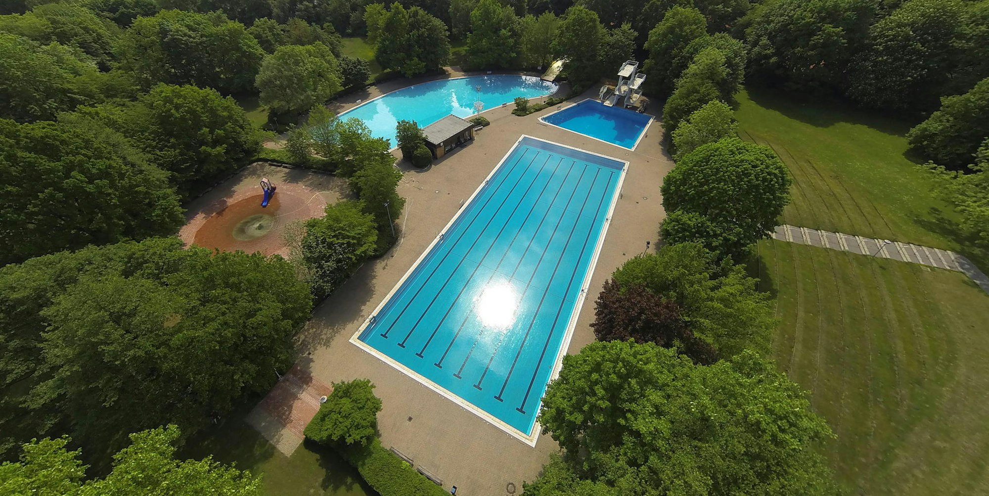 Terrassenfreibad_Frechen