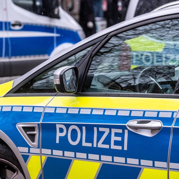 Polizeiwagen Symbolbild