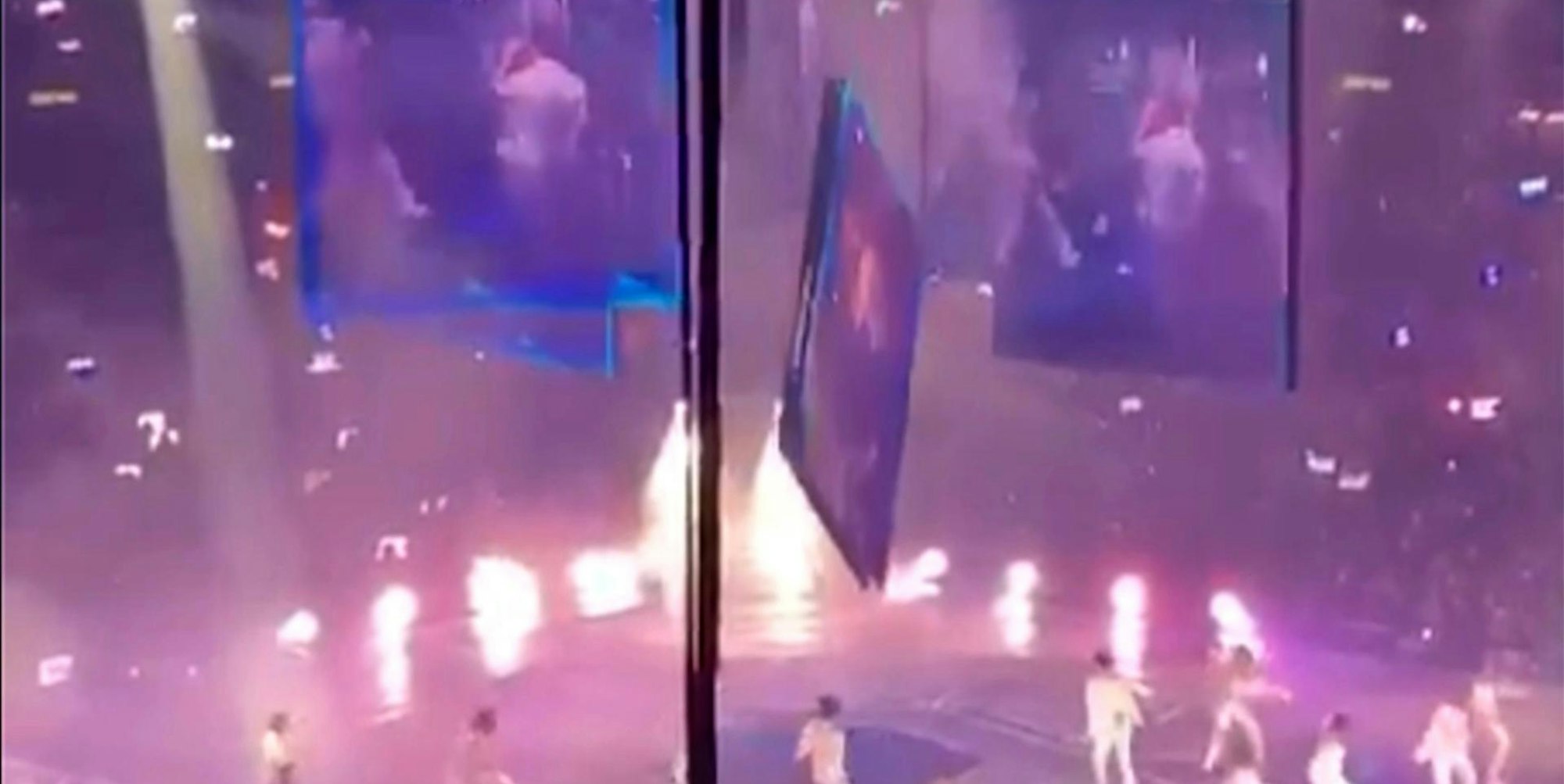 Mirror Leinwand 2907