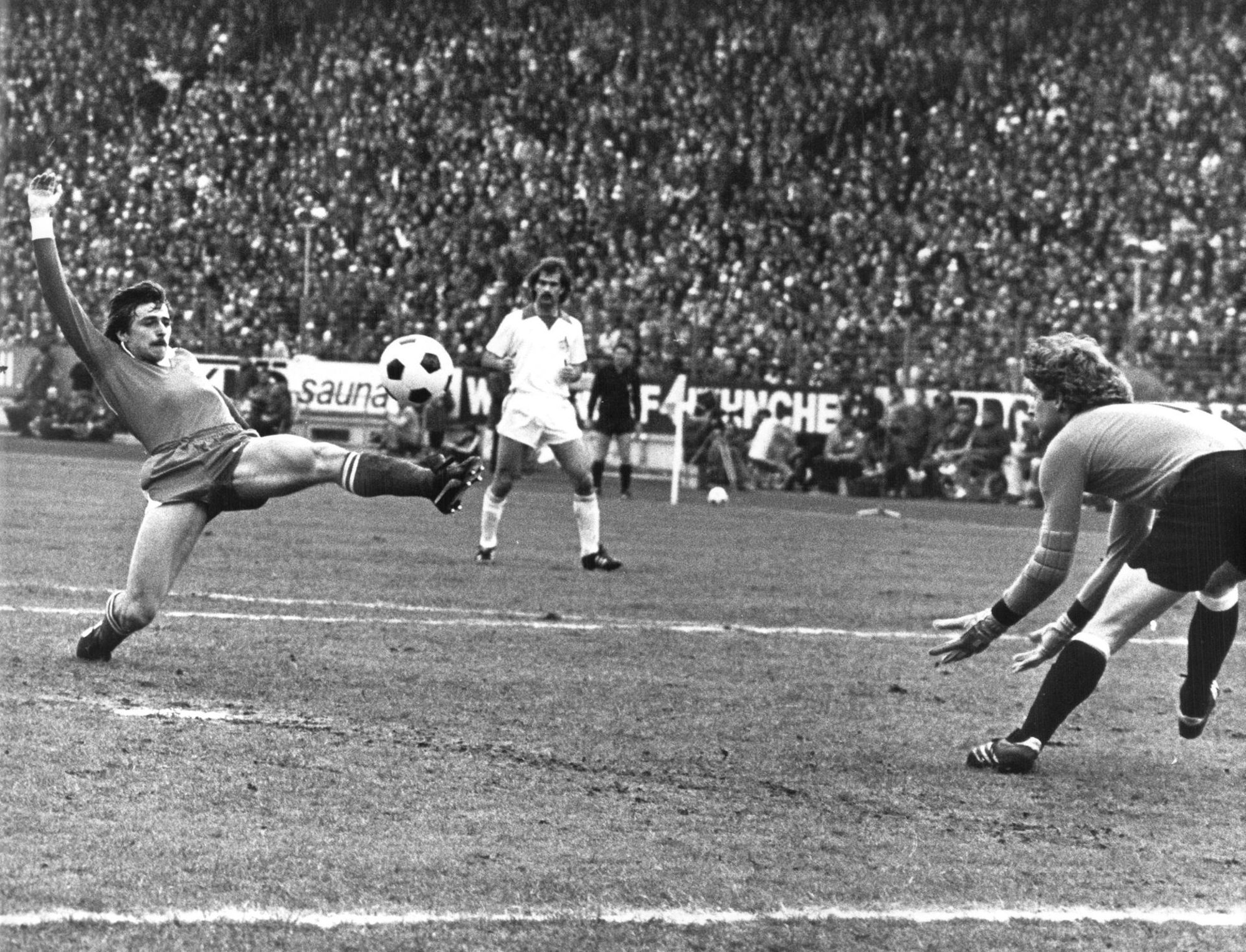 Toni Schumacher aktive Zeit