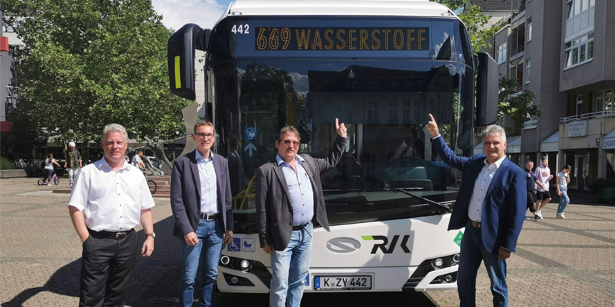 20220412-wes-wasserstoffbusse-2