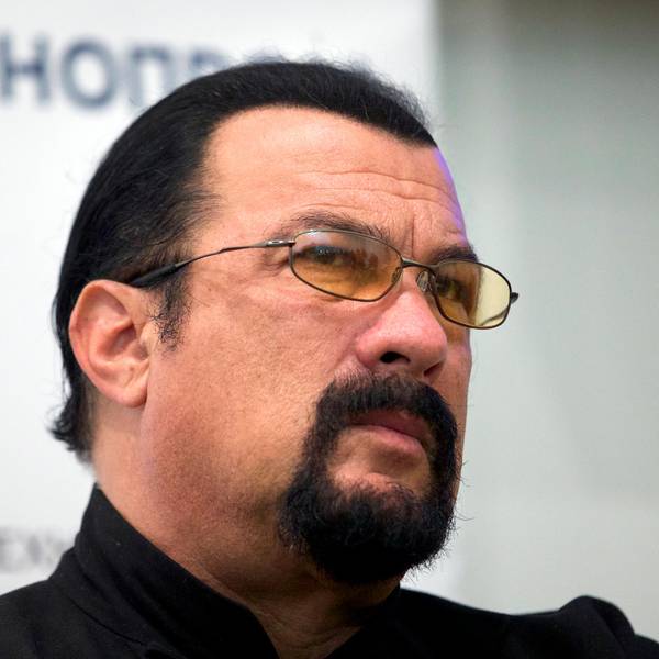 Steven Seagal110422