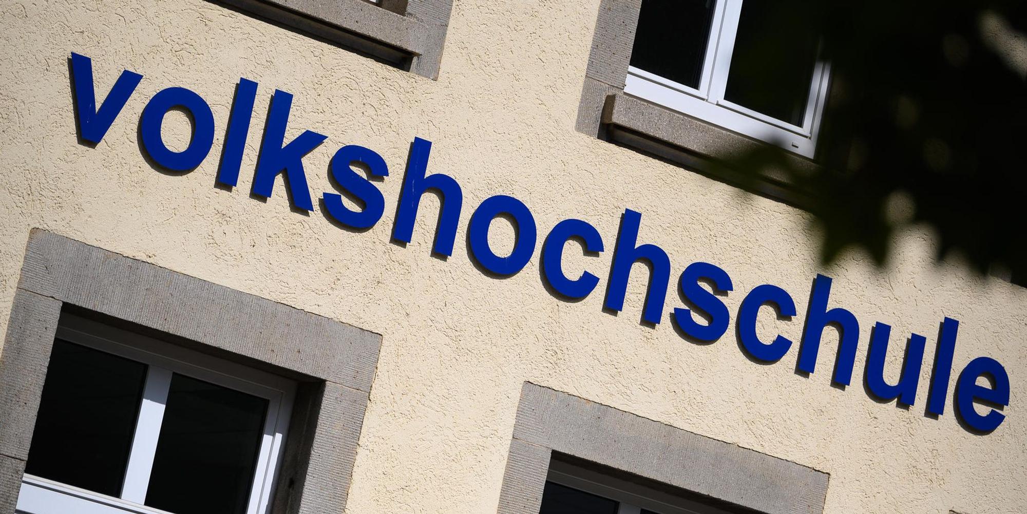 Volkshochschule symbol