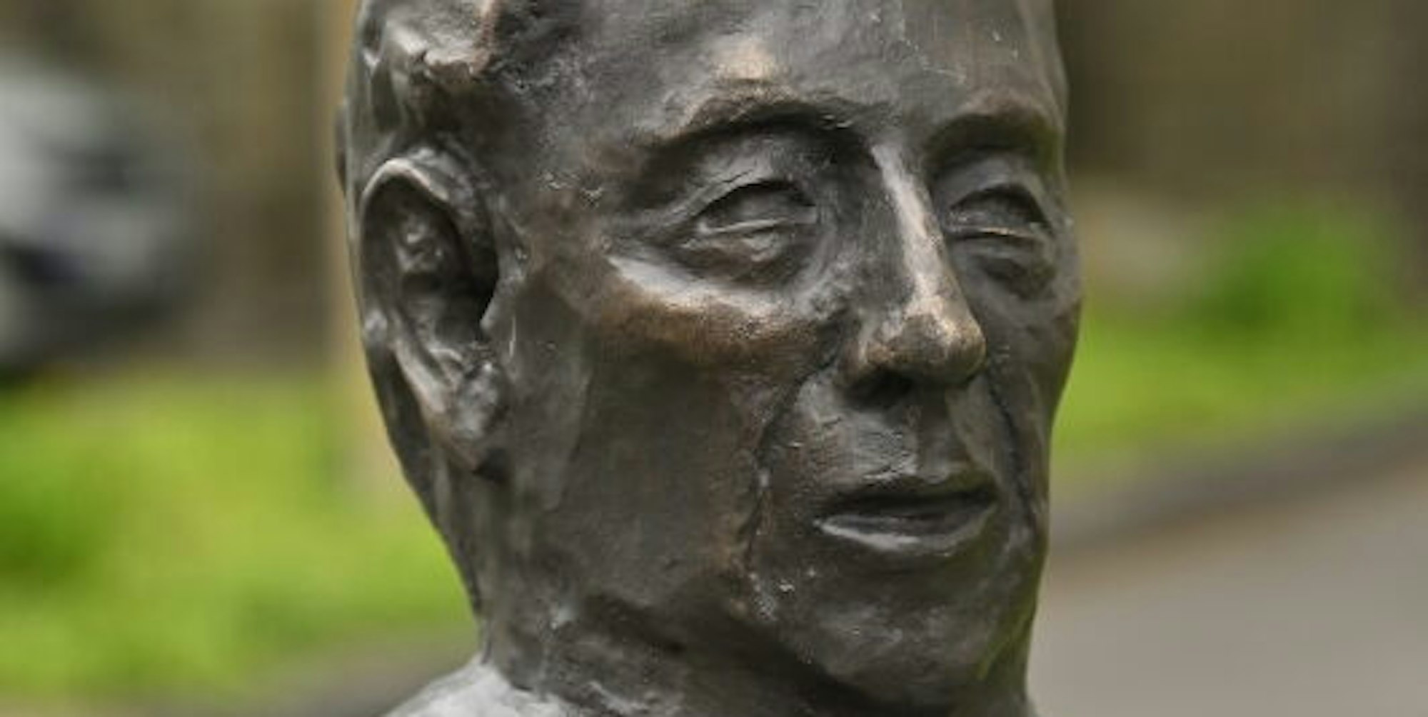 Bergisch Gladbach BronzeBüste von Franz Heinrich Krey zum fünften