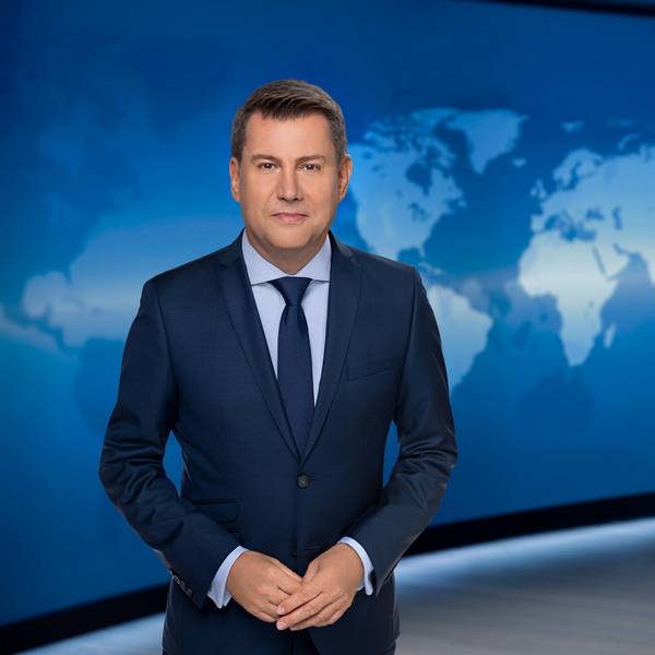 2_Jens_Riewa_2019