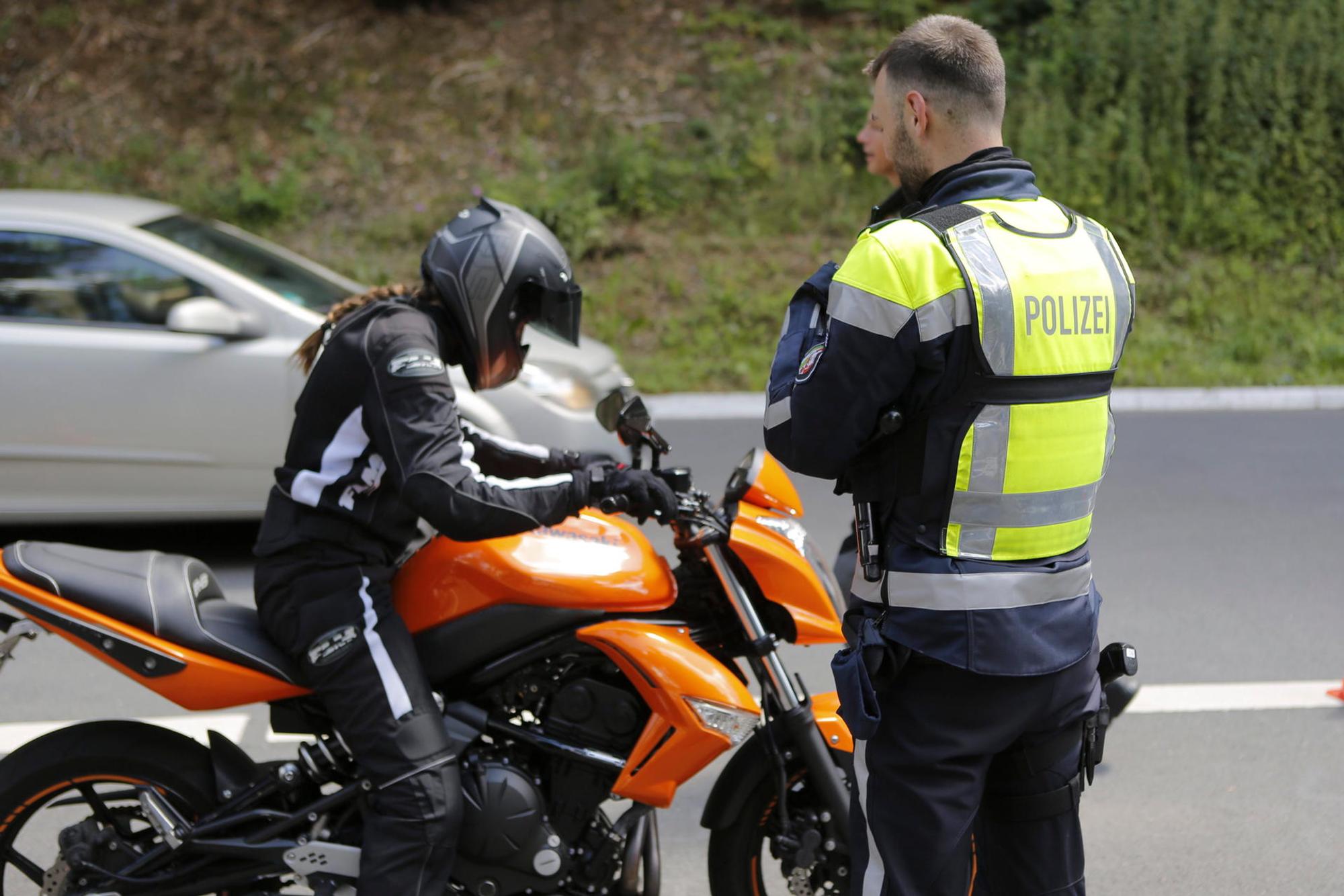 Motorradkontrolle2