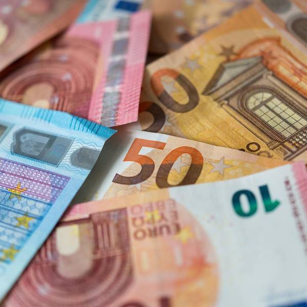 euro-Geldscheine-dpa