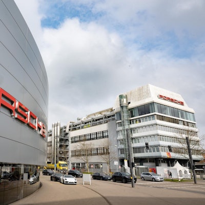 Porsche Logo Sonderzahlung 030422