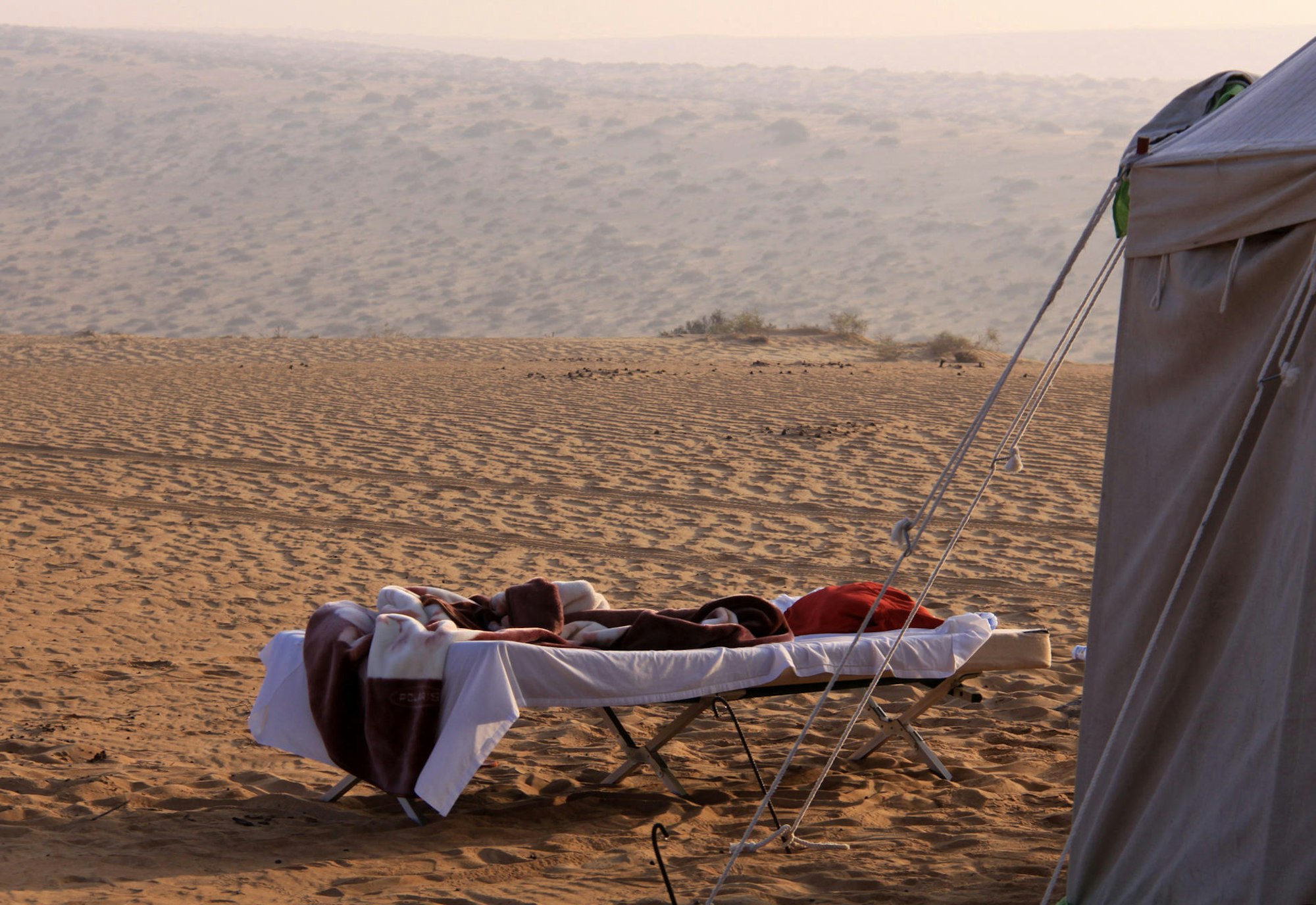 Kameltrekking Lager dpa