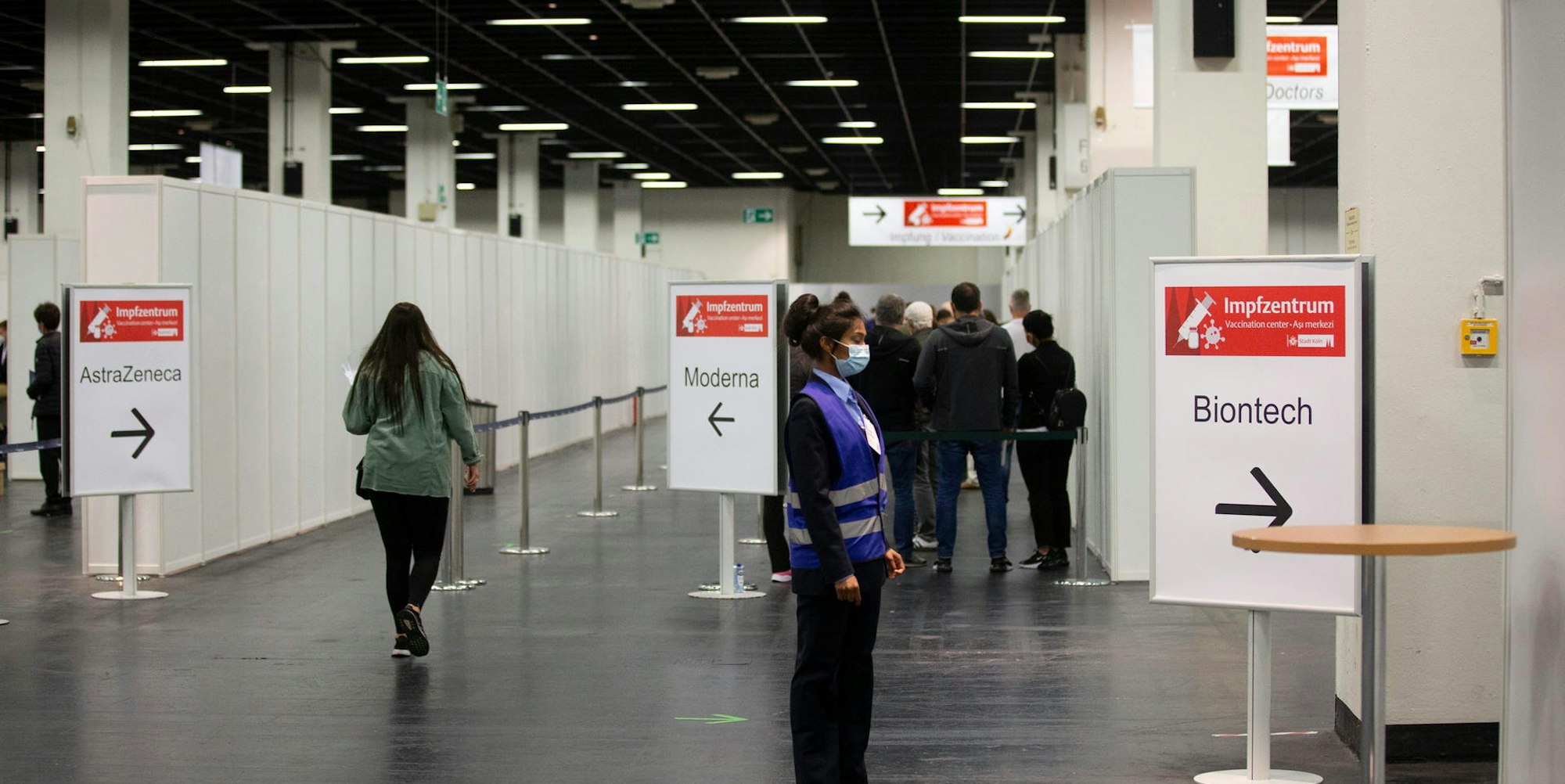 20210705_tb_Impfzentrum_Deutz_003