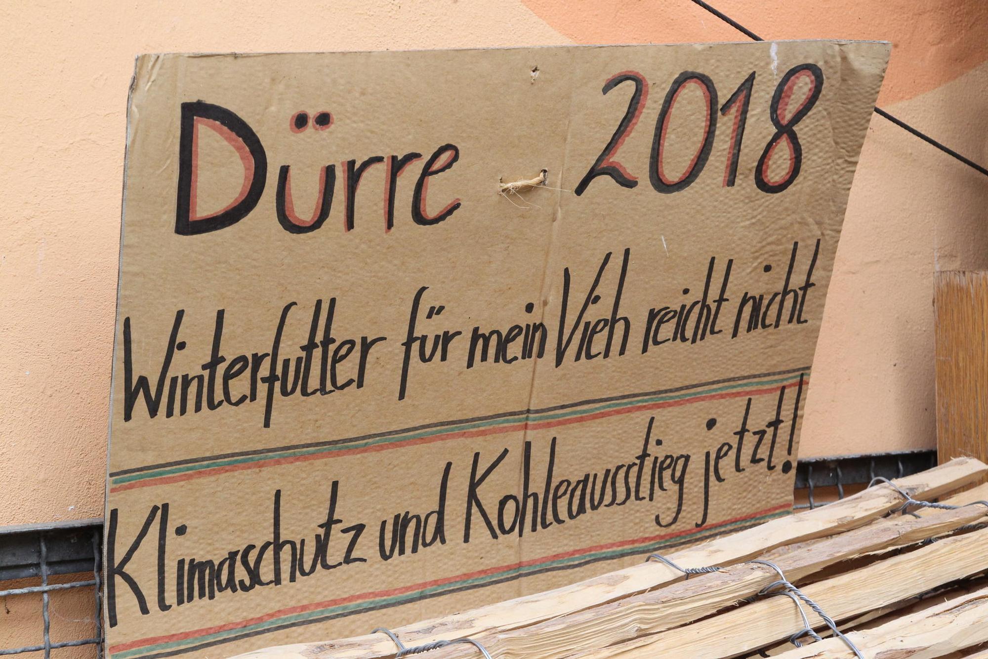 Protestschild_Schmitz