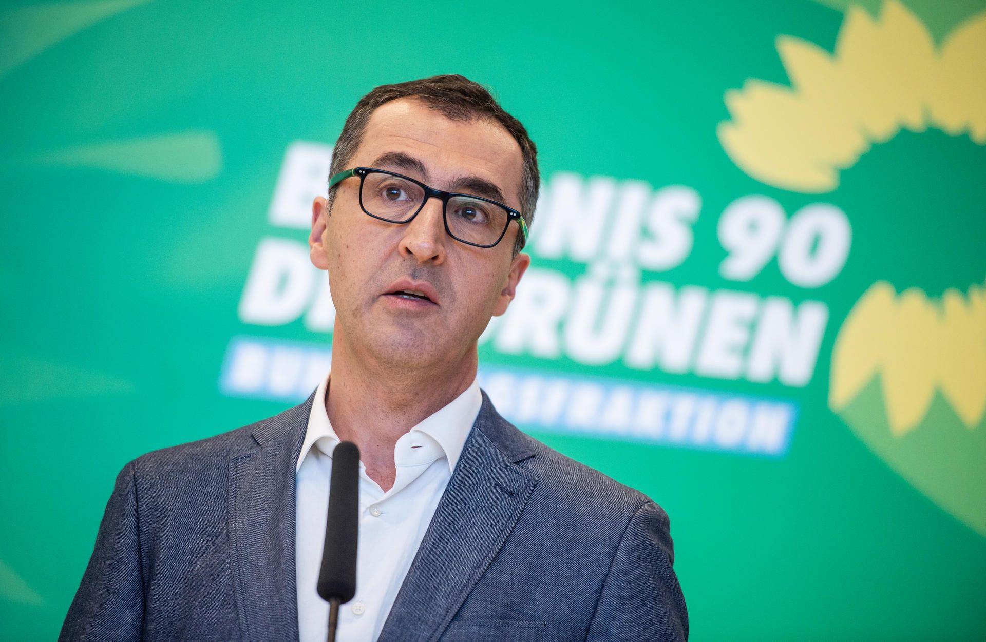 Cem Özdemir 021119