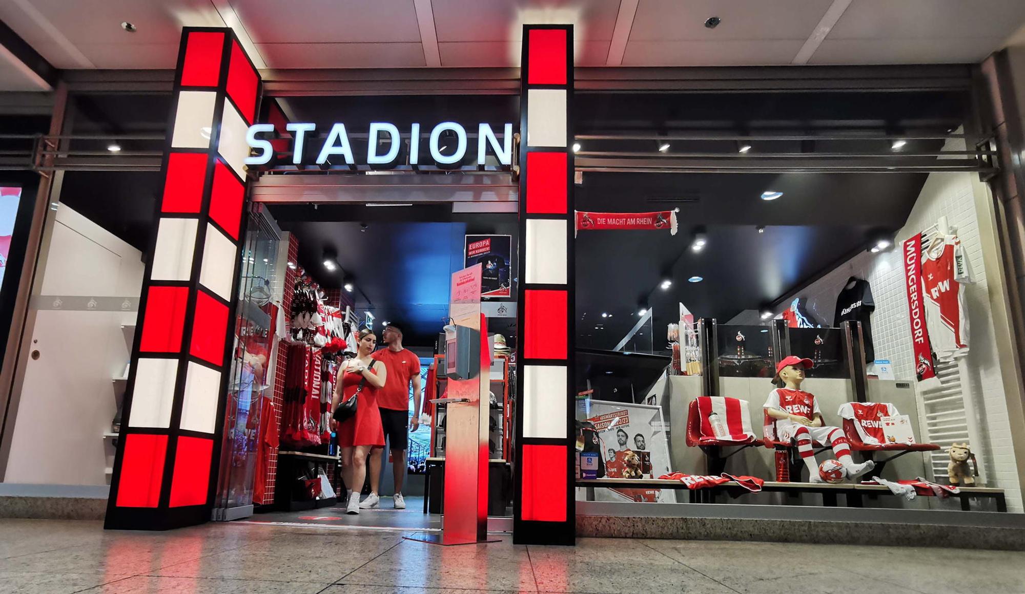 nab220713_FC_Shop_02
