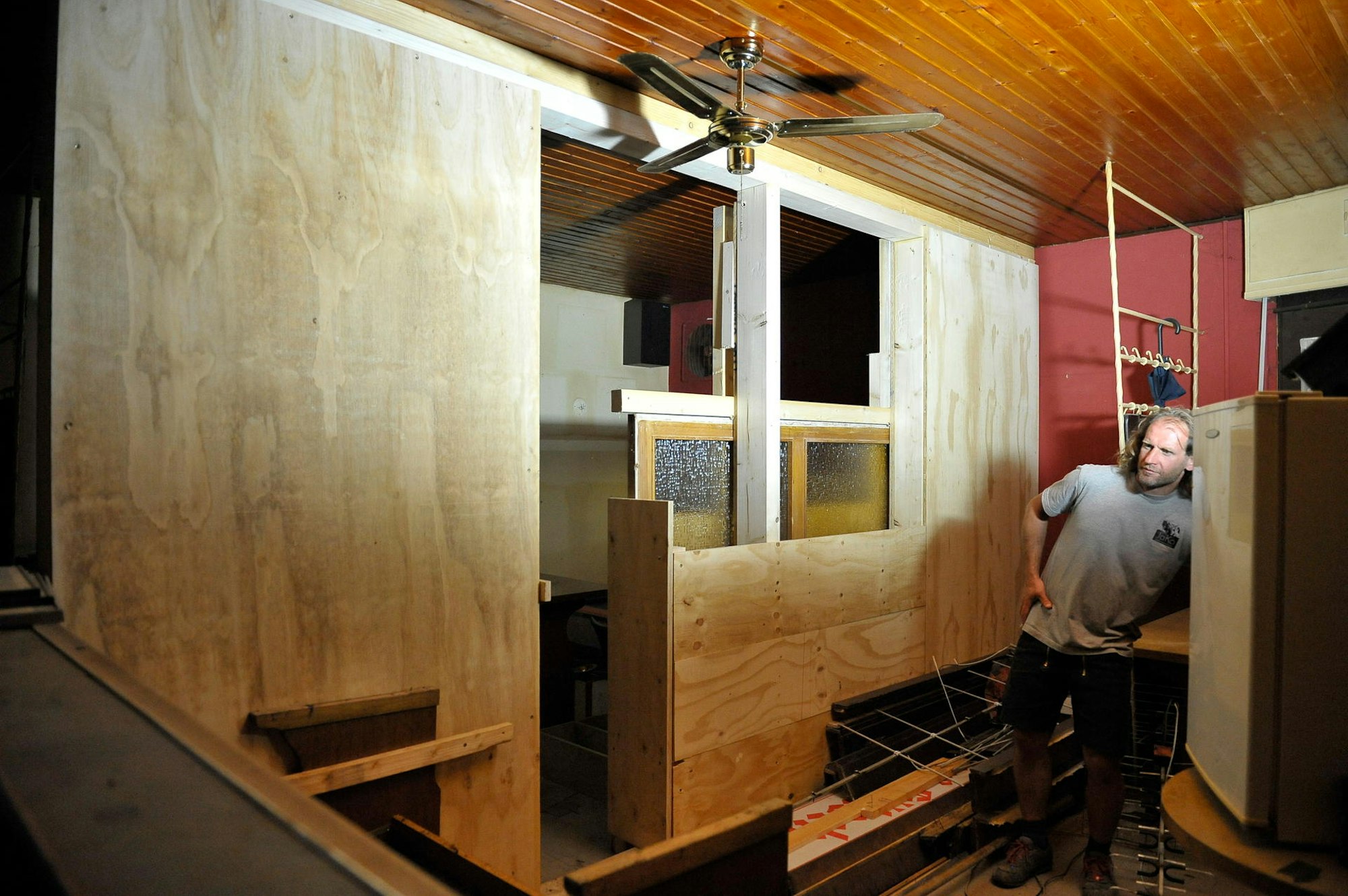 Umzug_Milchbar_innen_vor_Verladung_(3_von_8)