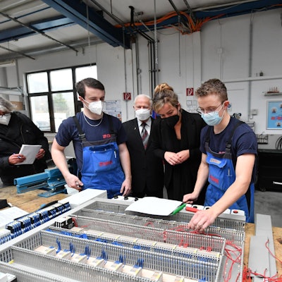 20220331_OWN_Mona+Neubaur+besucht+ONI+in+Lindlar_OWL_6978-