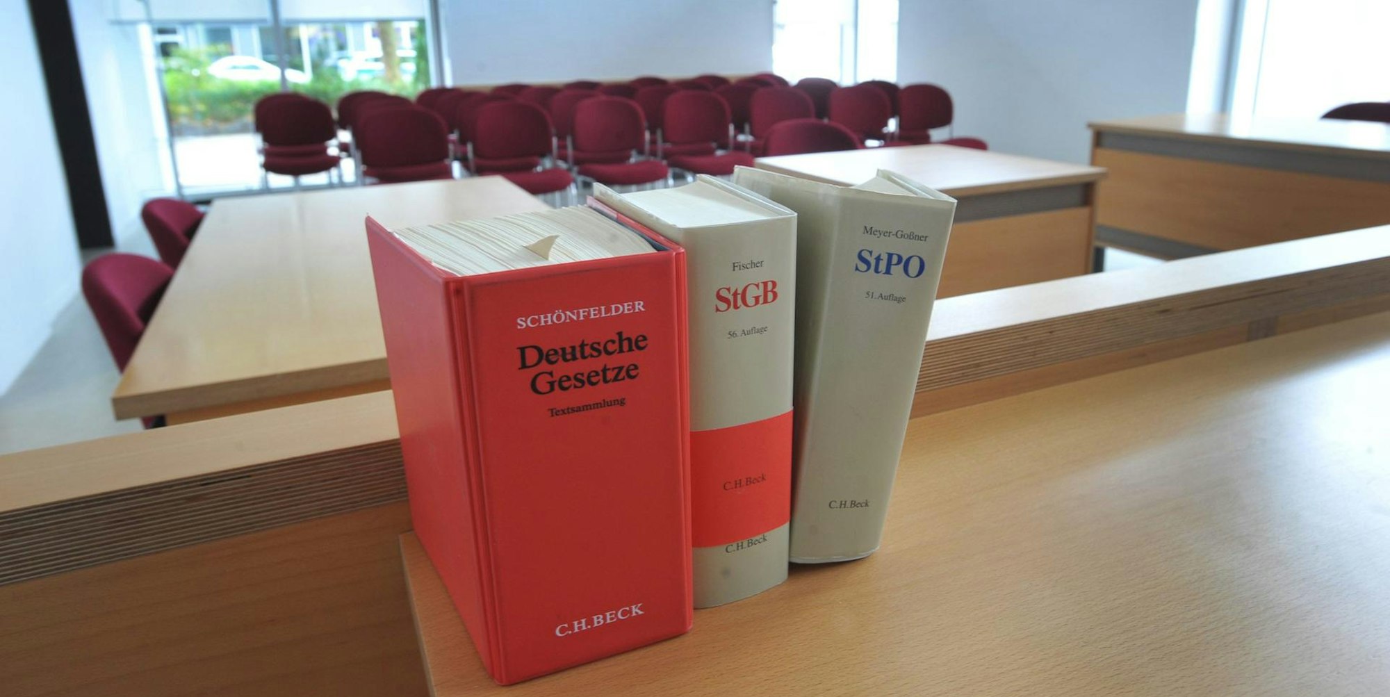 Amtsgericht Leverkusen Opladen Archiv1