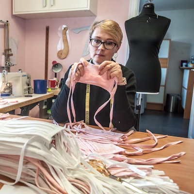 leverkusen-mundschutz-Inna_Krispenz-ALF_9680