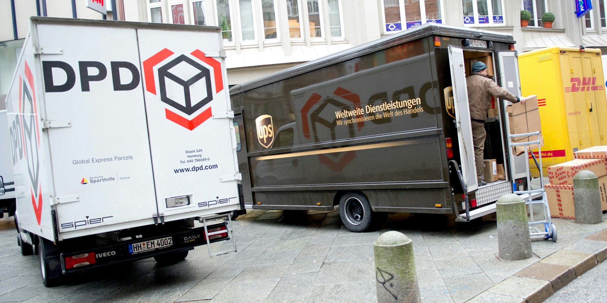 Transportwagen DPD UPS