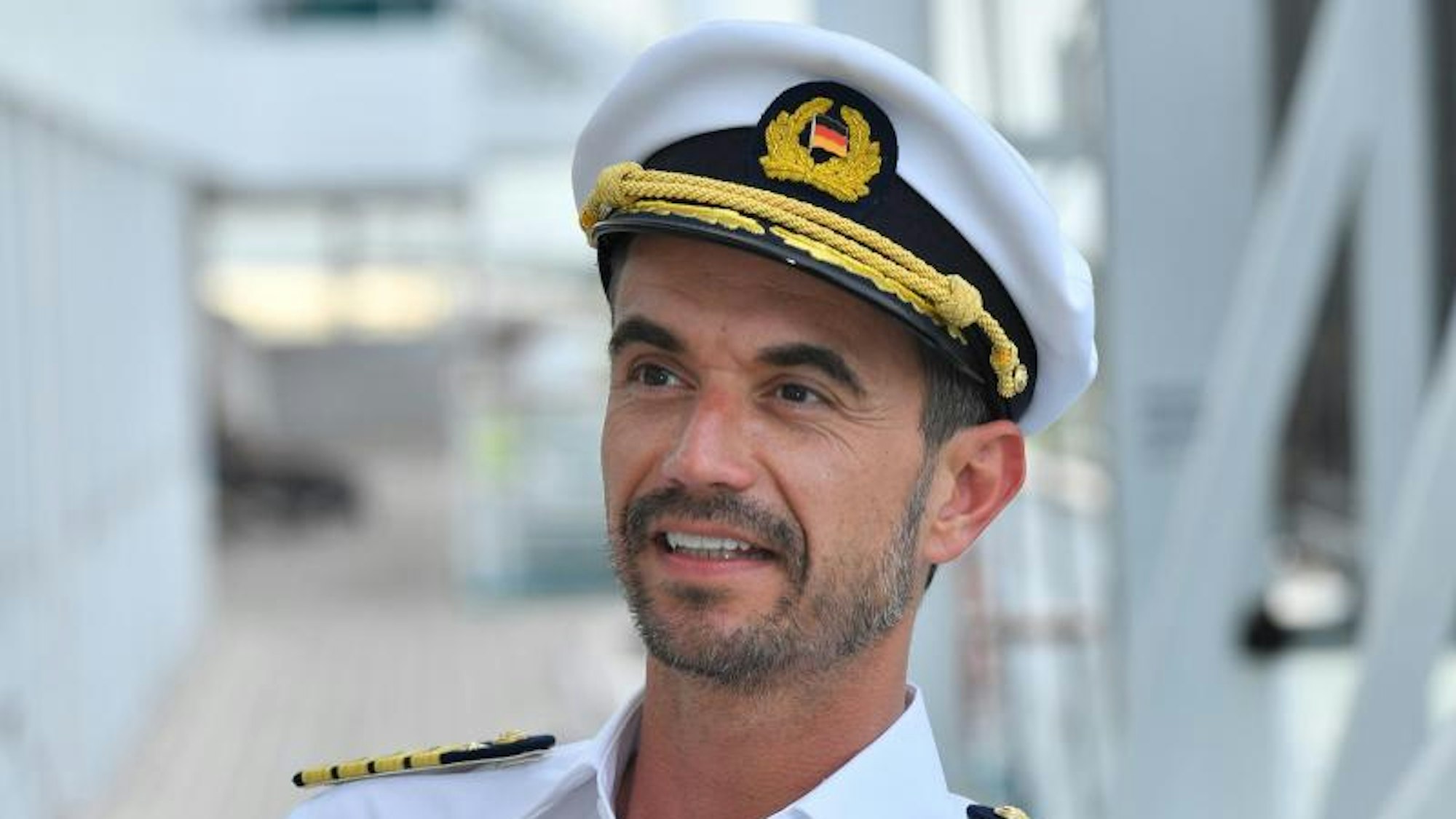 Seit Ende 2019 spielt Florian Silbereisen in der ZDF-Fernsehreihe „Das Traumschiff“ den Kapitän Max Parger.