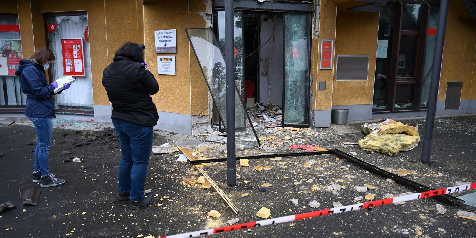 Geldautomat nach Sprengung II