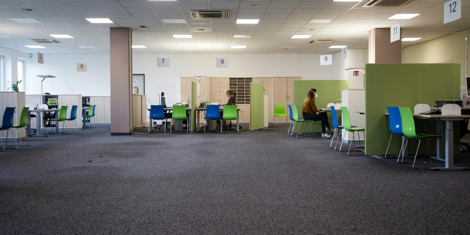 20210225_tb_Kundenzentrum_Nippes_005