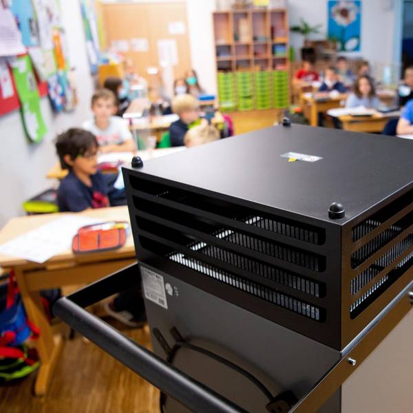 Luftfilter in Schulen dpa (1)