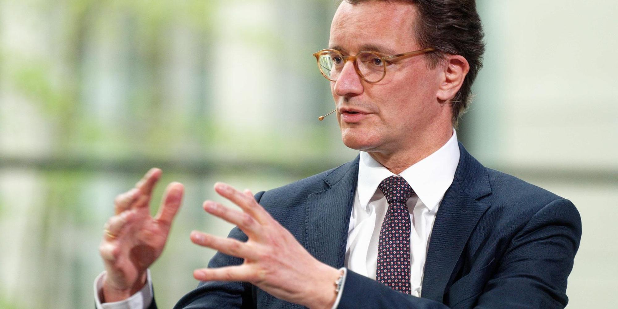 Hendrik Wüst im Interview Archiv