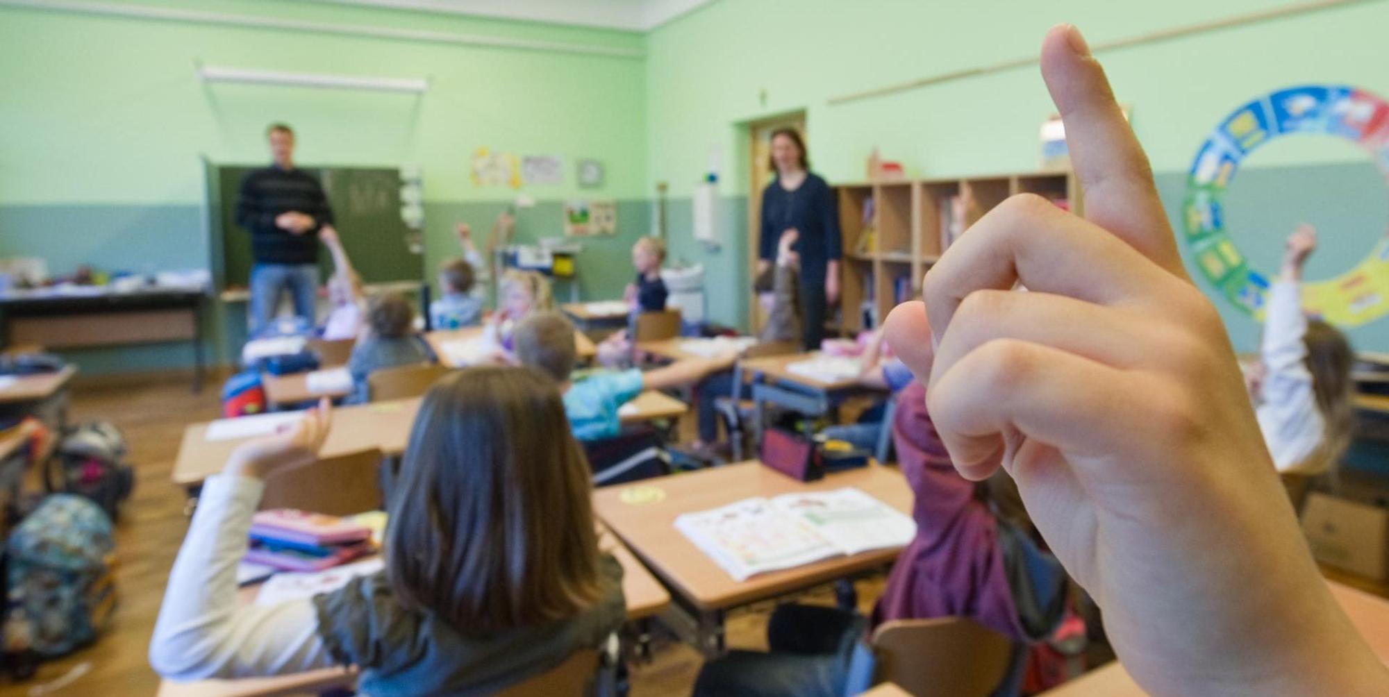 Grundschule Lehrermangel Symbolbild dpa