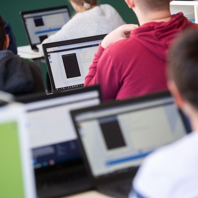 Erftstadt Schule Laptop
