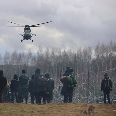 Helikopter Migranten