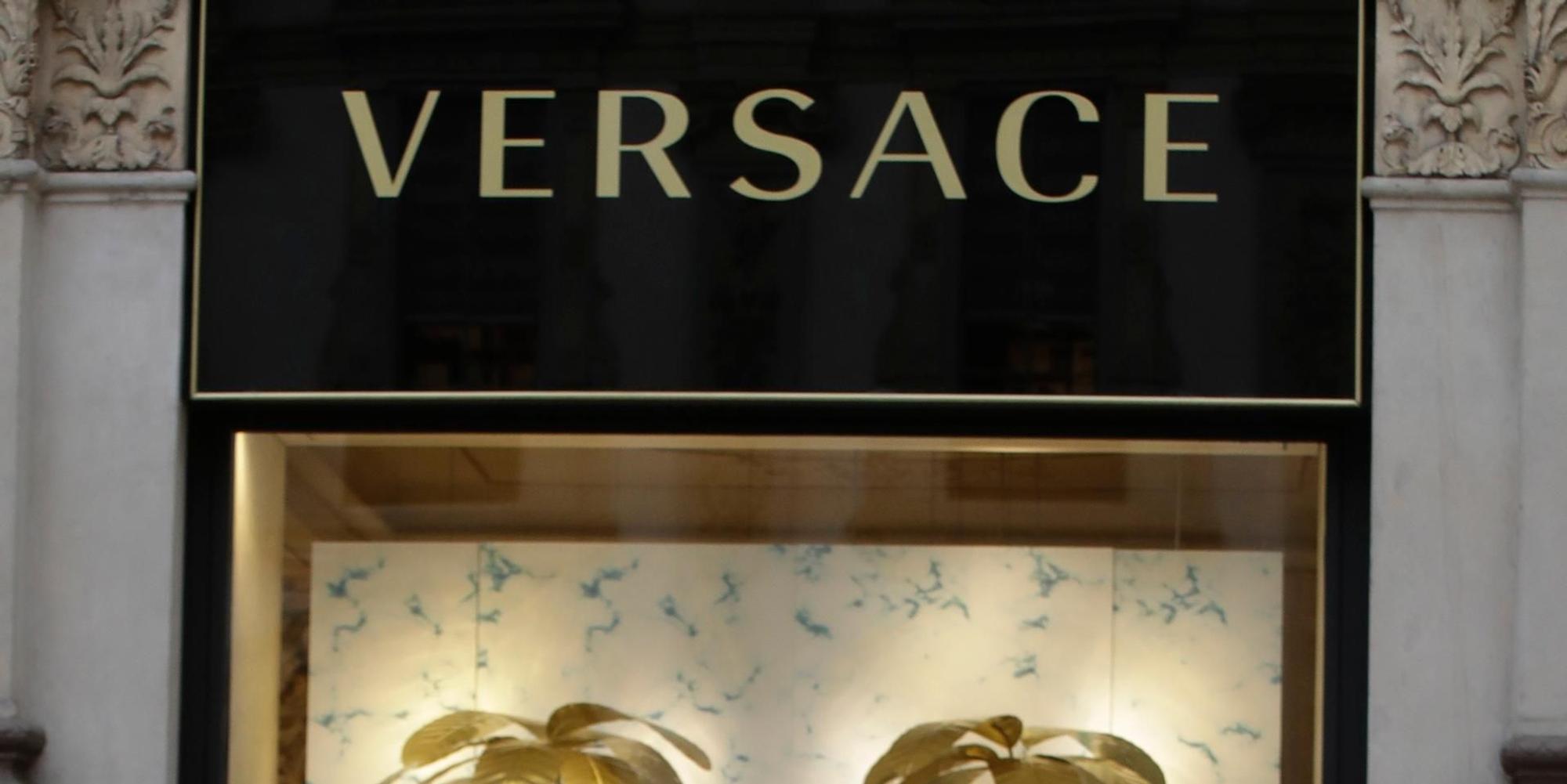 Versace 050320