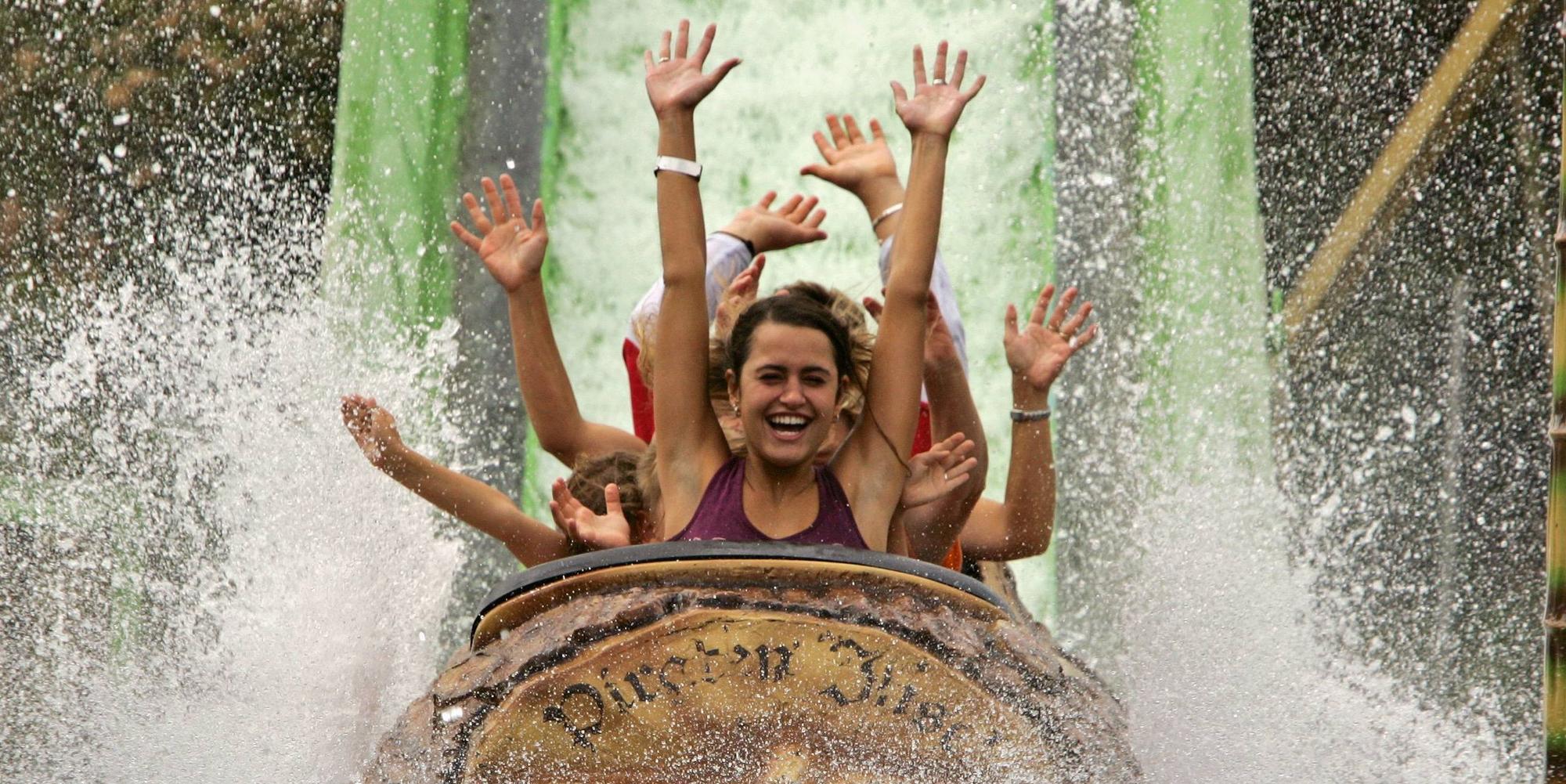 freizeitpark_wasserrutsche_imago