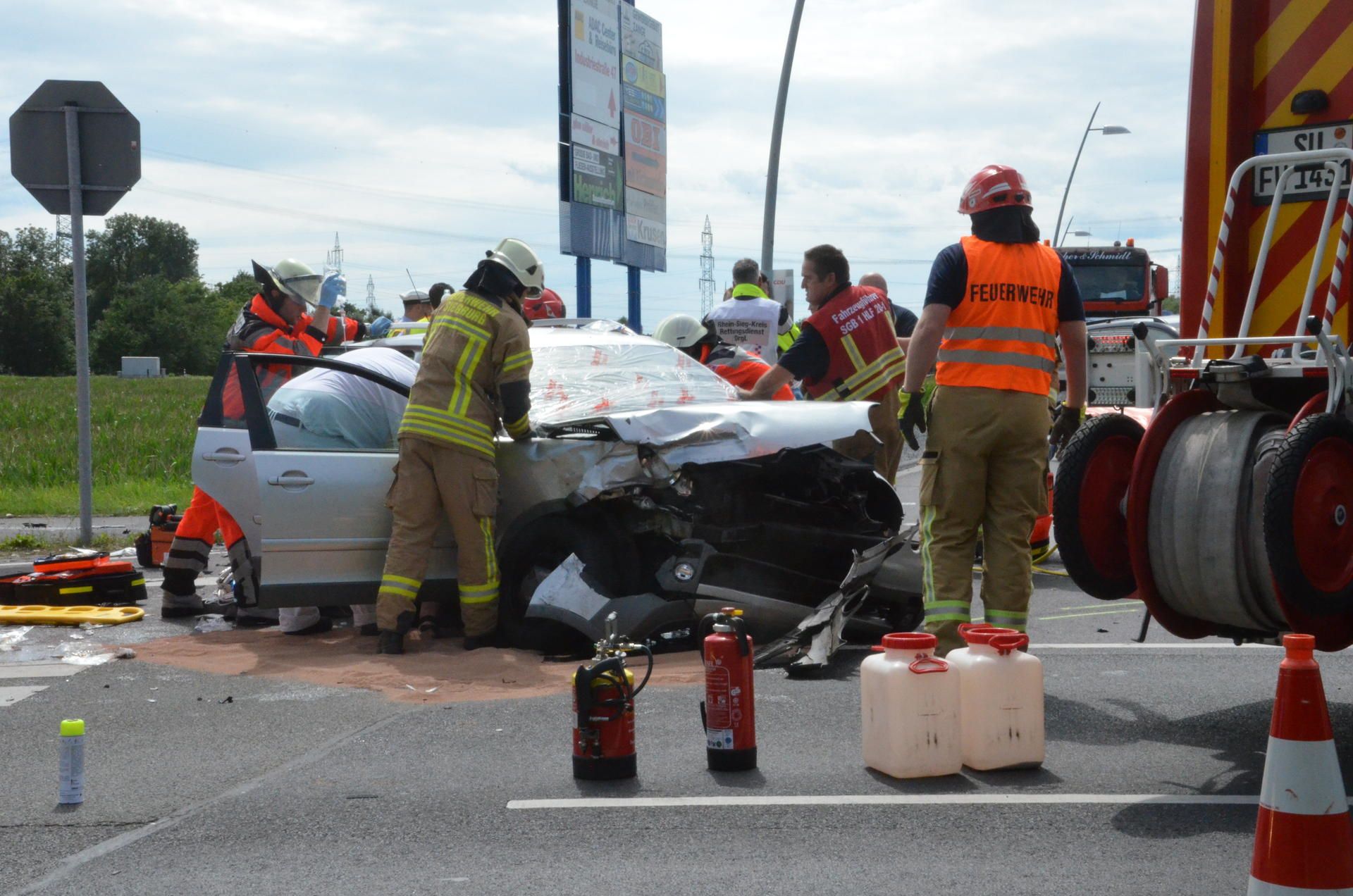 Unfall_Siegburg_L332_2