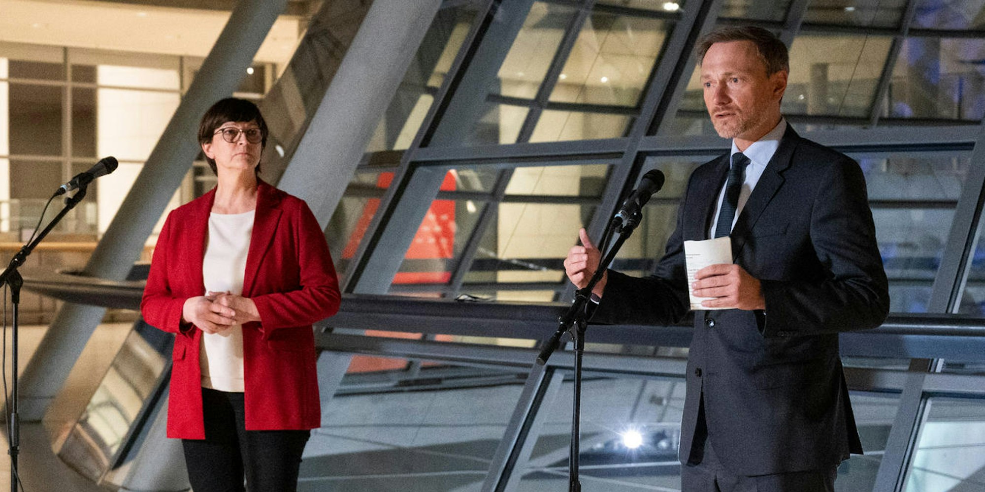 Lindner Esken PA 261022