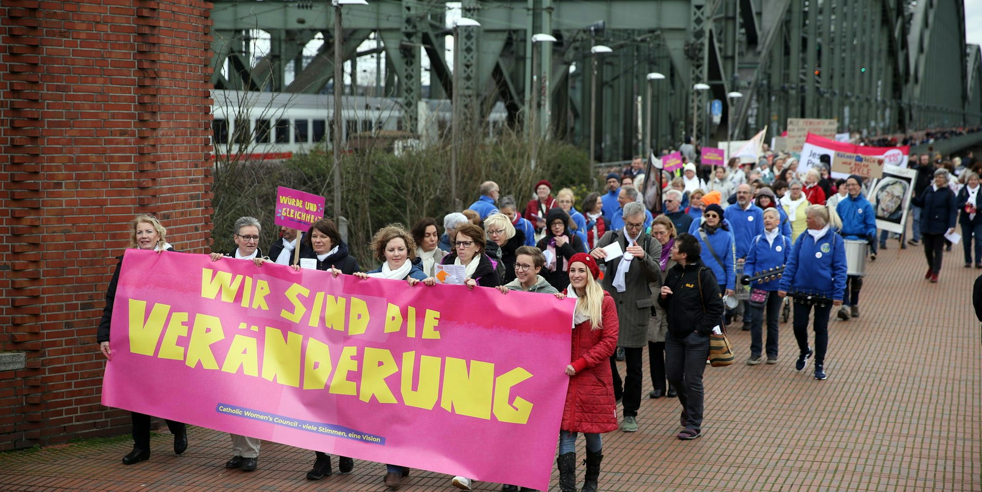 nab200308_Demo_Frauentag_04