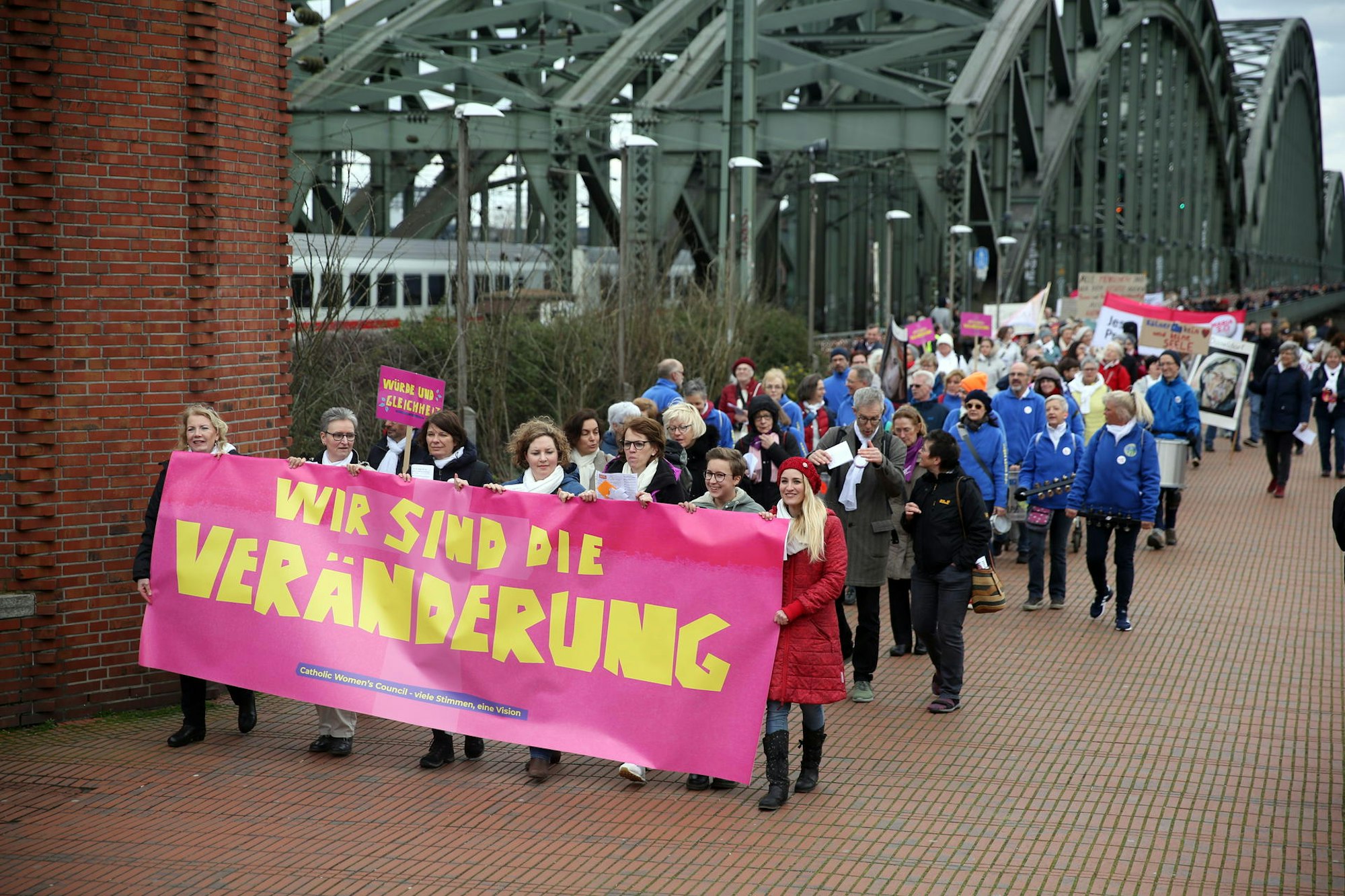 nab200308_Demo_Frauentag_04