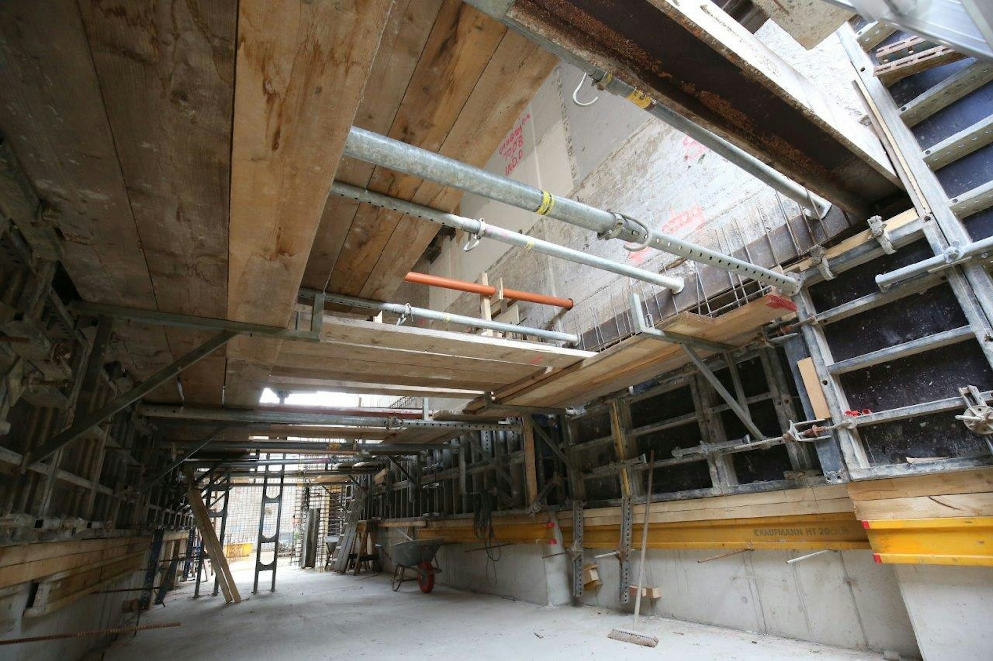 Beethovenhalle_Baustelle_Rundgang_011