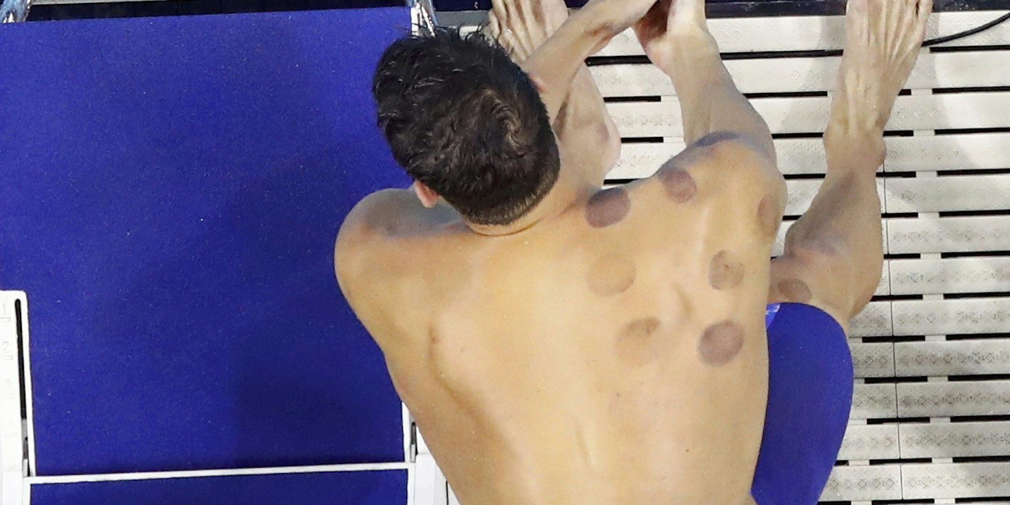 B_Schwimmer Rio rote Kreise_080816